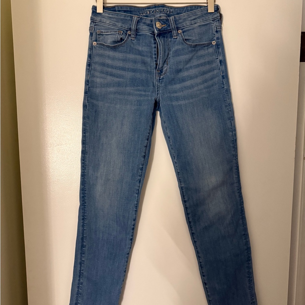 American Eagle Outfitters Light Blue Skinny Jeans